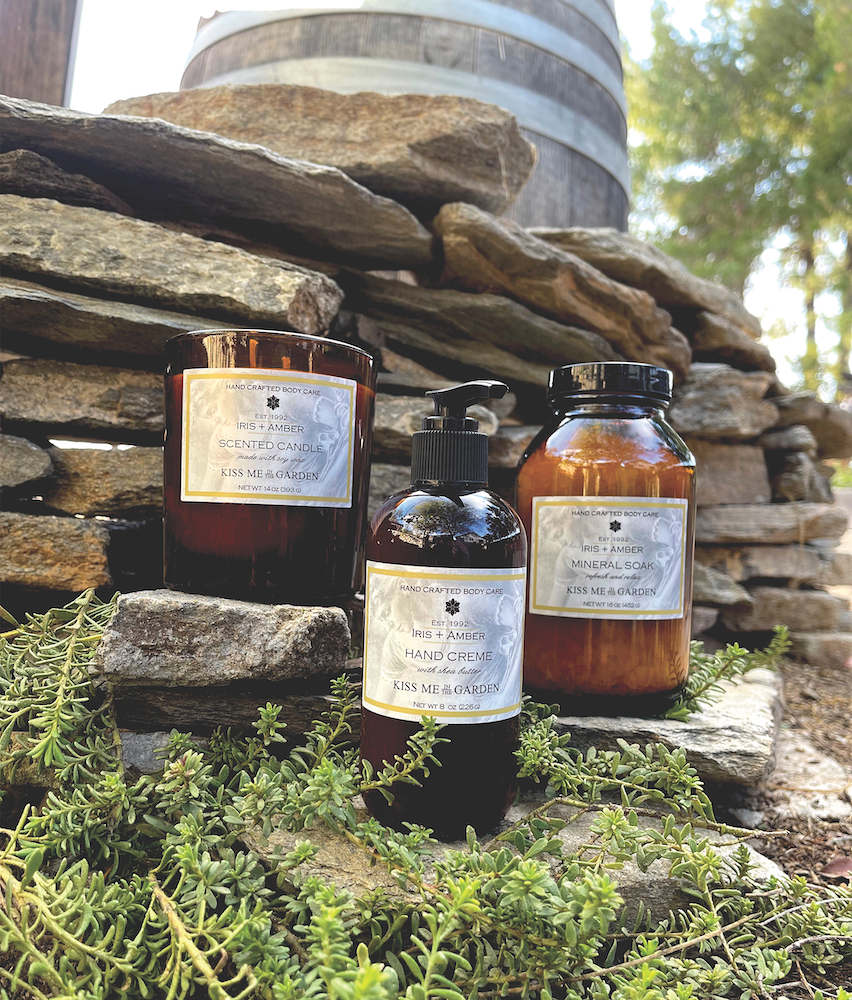 Kiss Me in the Garden - wholesale supplier with Next Step Reps