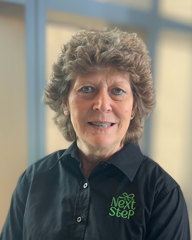 Leslie Moore - Next Step